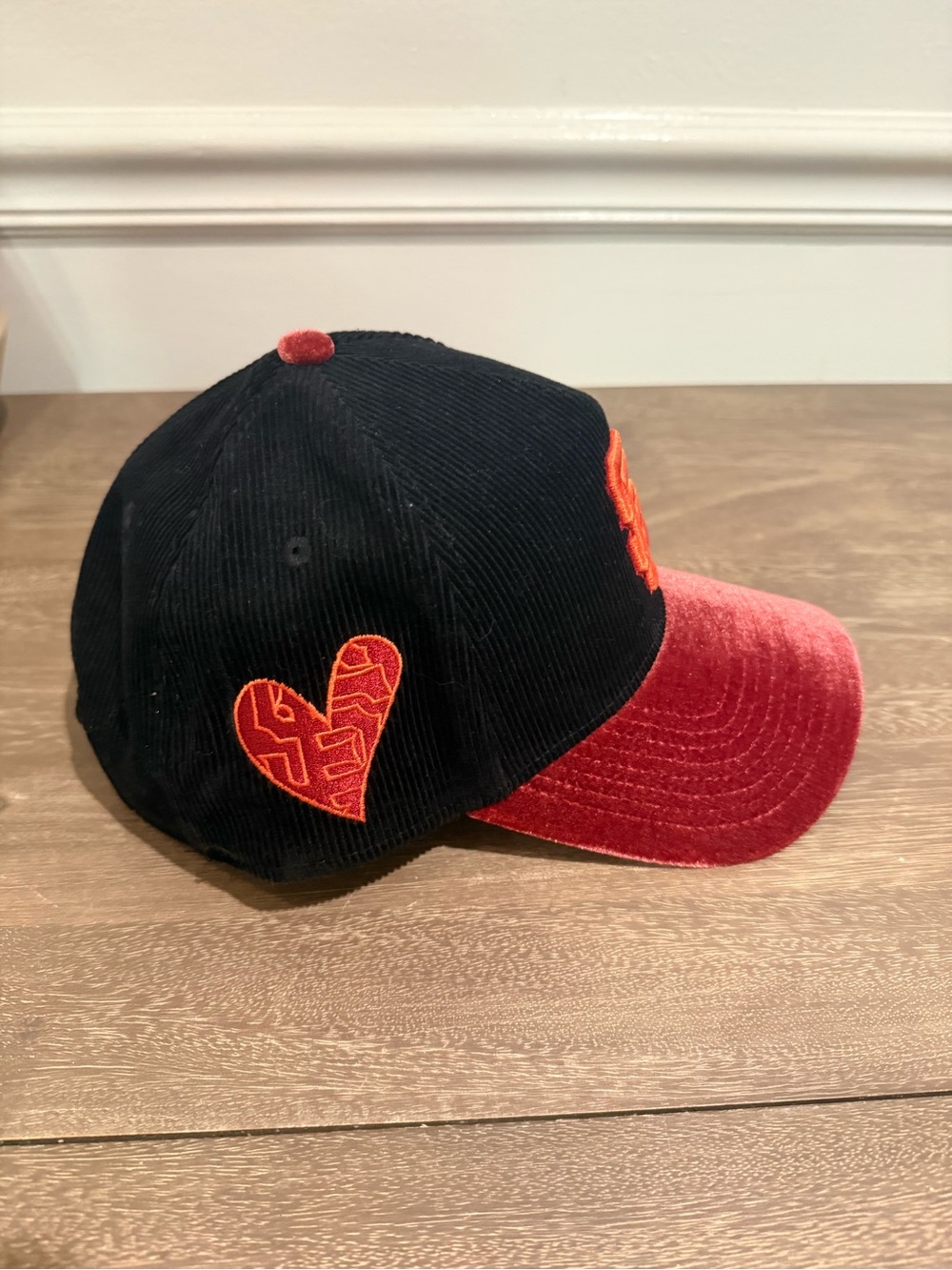 Giants Hat - Picture 2 of 5